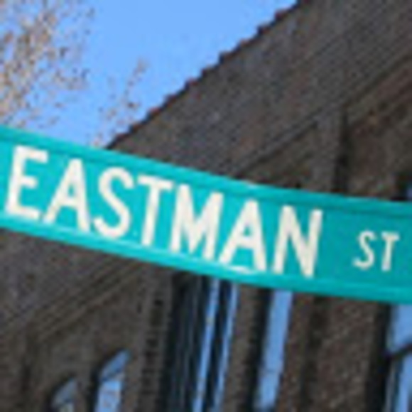 Meet your Posher, G - Picture 1 of 1